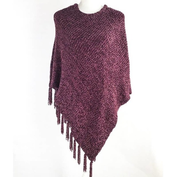 Odiva Sweaters - Odiva Asymmetric Chenille Purple Poncho with Fringe Women's One Size
